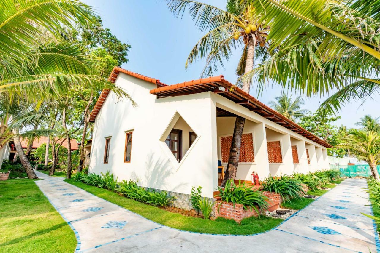 Hula Hula Beachfront Phú Quốc Exterior photo