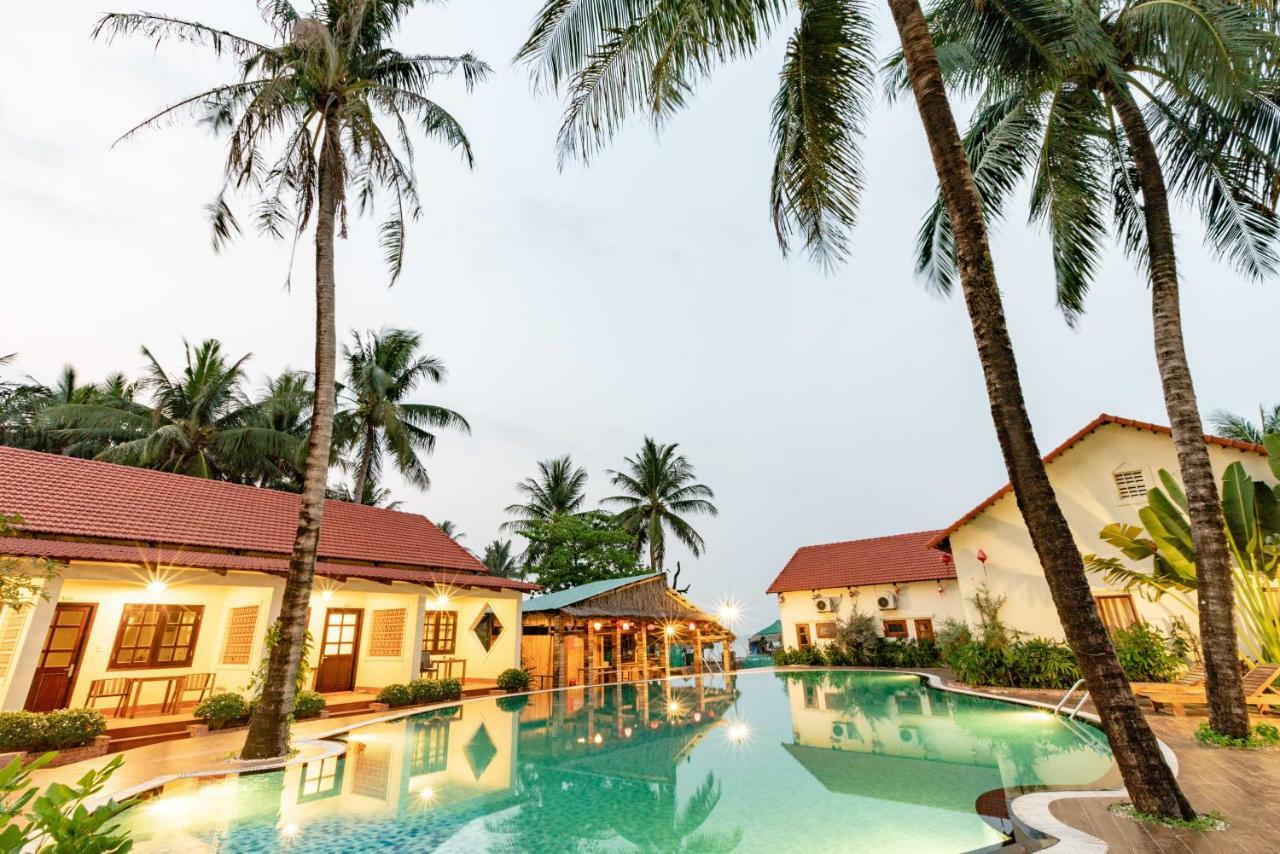 Hula Hula Beachfront Phú Quốc Exterior photo